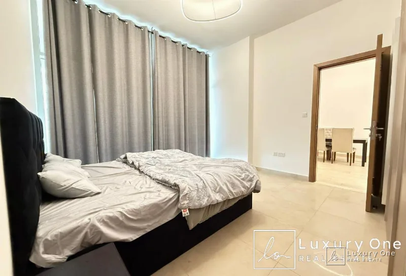 Prime Location | Fully Furnished | Vacant photo 4
