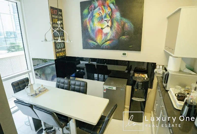 PRIME LOCATION | FURNISHED | HIGH QUALITY FITOUT photo 7