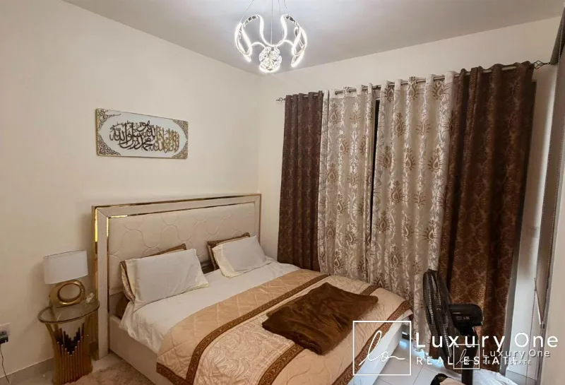 Fully Furnished | Close to Community Center photo 4