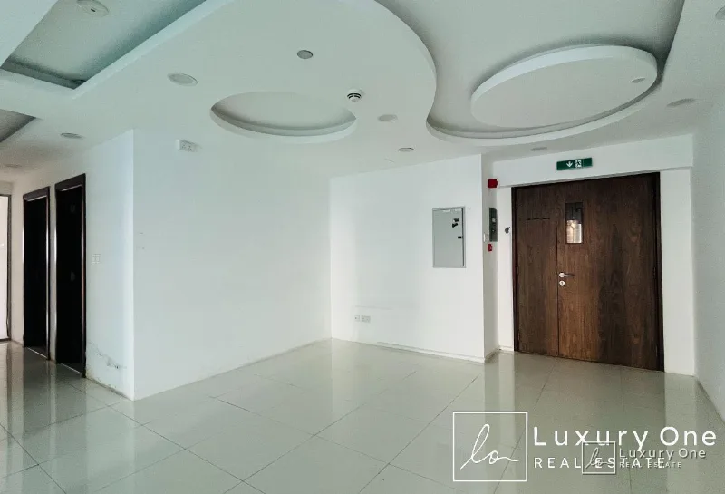 Fitted Office | Less Traffic | Vastu Unit photo 10
