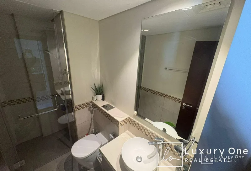 Prime Location | Fully Furnished | Vacant photo 4