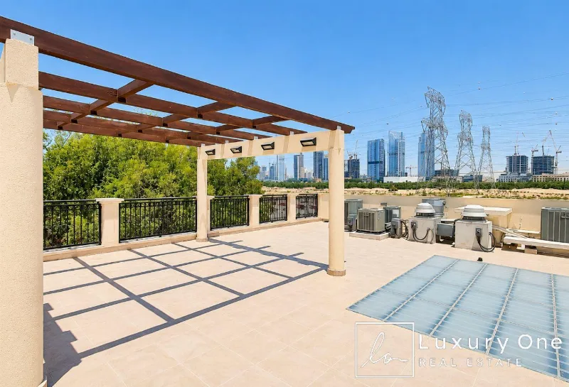 Corner Unit | Single Row | 4BR | Ready to Move In photo 15