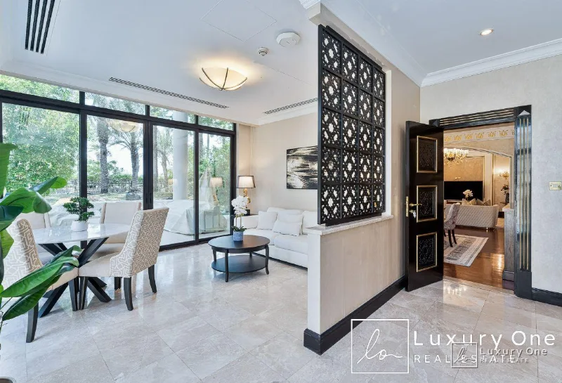5BR Furnished Villa | Private Pool | Royal Residen photo 6