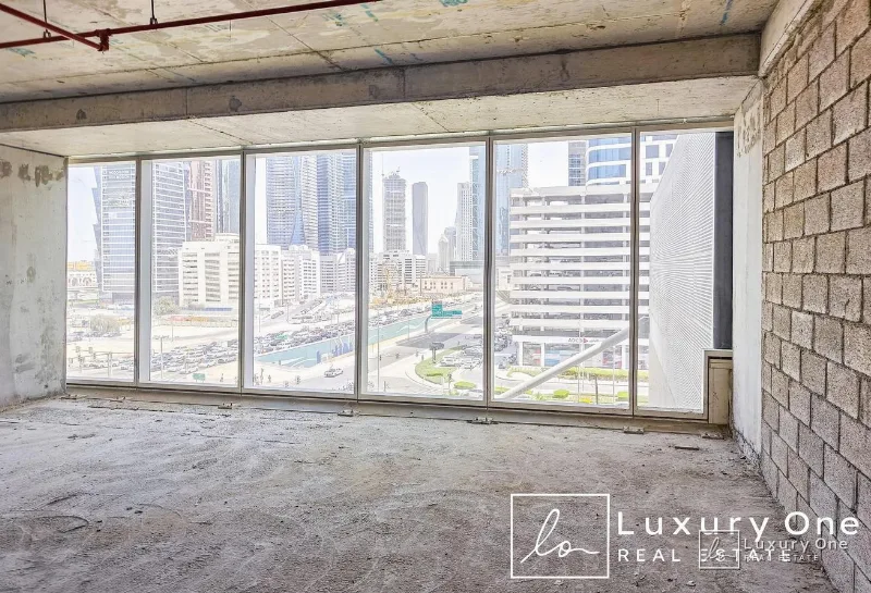 Private Pool | Genuine | Shell and Core | Office photo 7