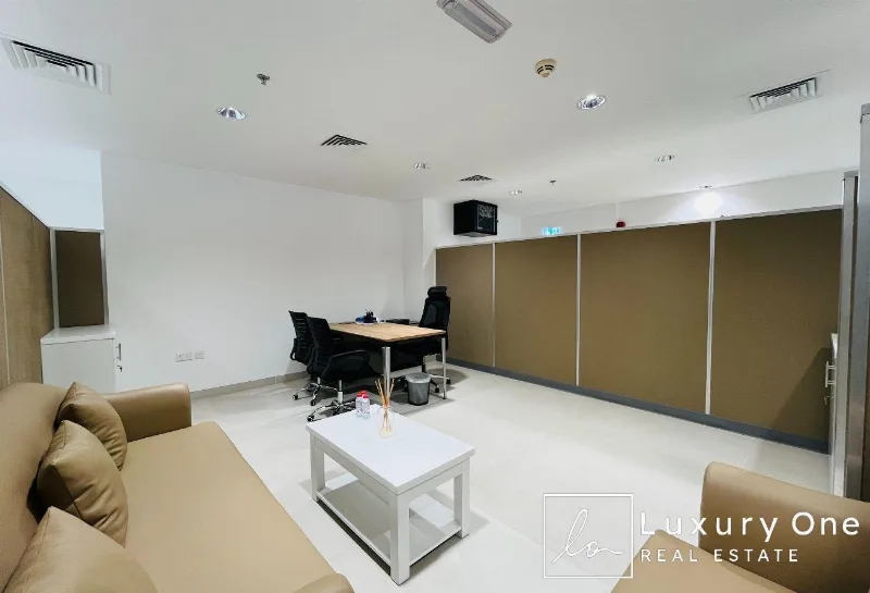 Furnished Office | Vastu | High End | Less Traffic photo 19