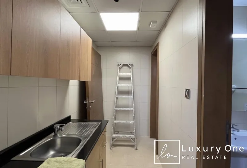 Fully Furnished | Brand New | Near Al Khail photo 10
