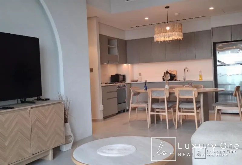 Luxury 2BR | Sea View | Grande photo 3